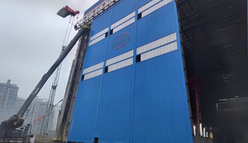 AirplaneHangar Sliding Doors